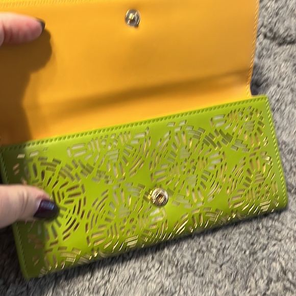 Wallet - Picture 3 of 6